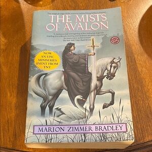 The Mists of Avalon Book (2001)